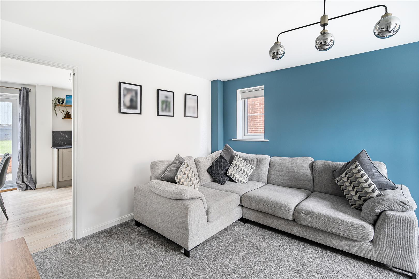 Heol Pentre Bach, Gorseinon, Swansea, SA4 4AU